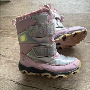 Lands’ End Girls winter Snow boots size 13 iridescent Velcro tabs slip on warm